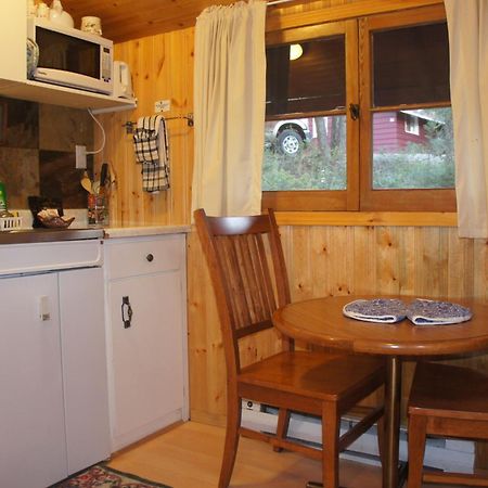 Fairmont Mountain Bungalows Феърмонт Хот Спрингс Екстериор снимка