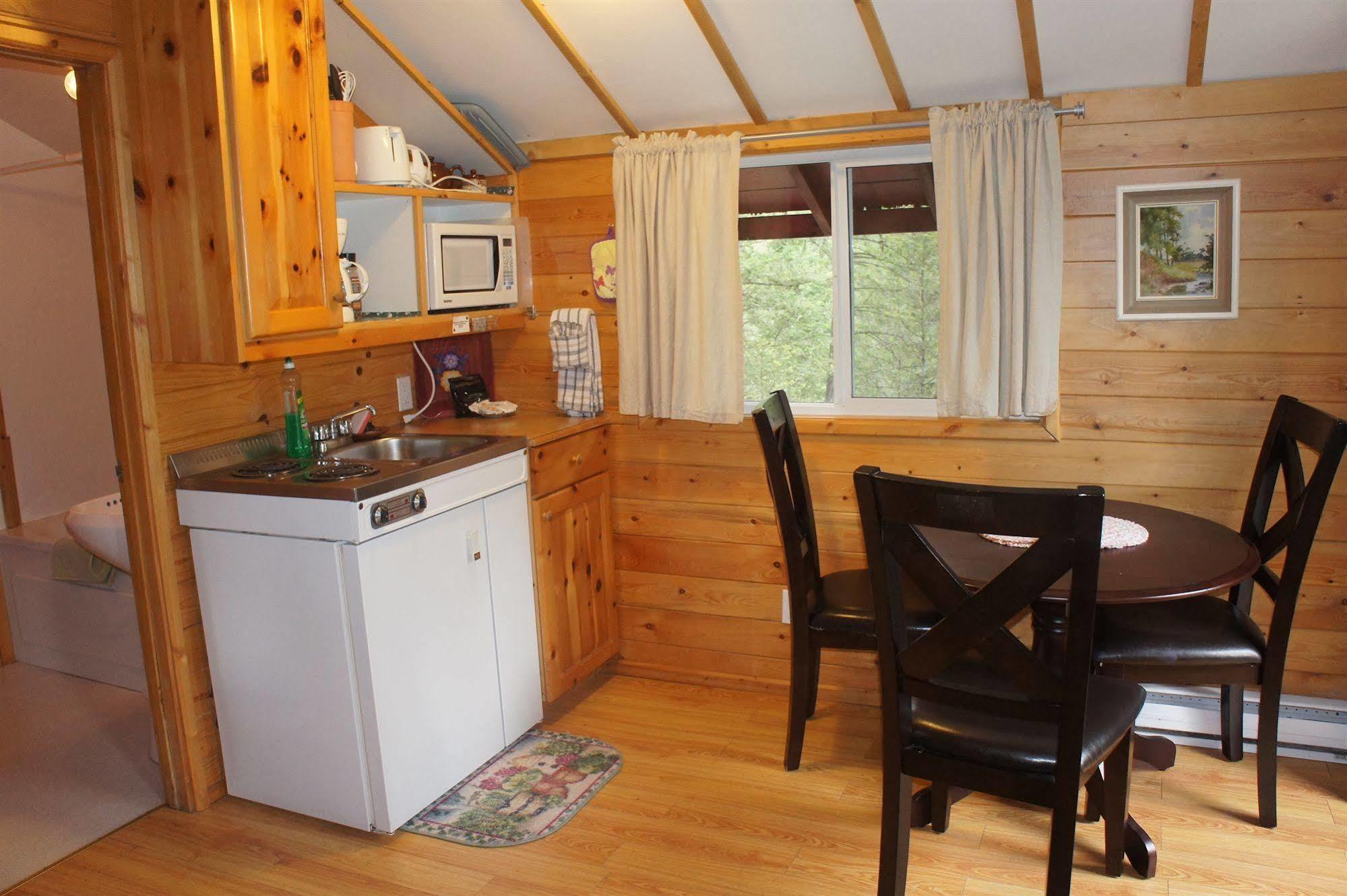 Fairmont Mountain Bungalows Феърмонт Хот Спрингс Екстериор снимка
